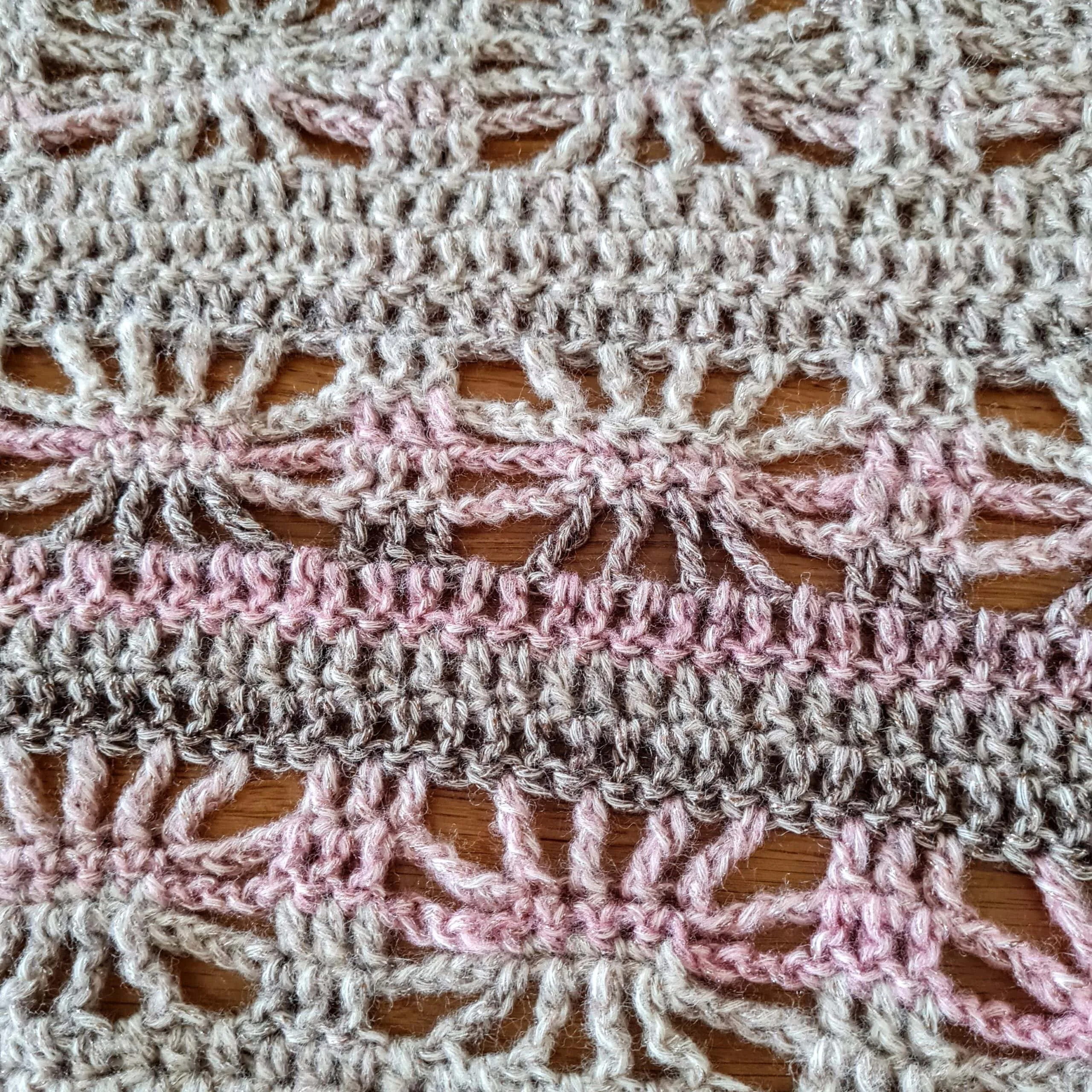 crochet light weight shawl