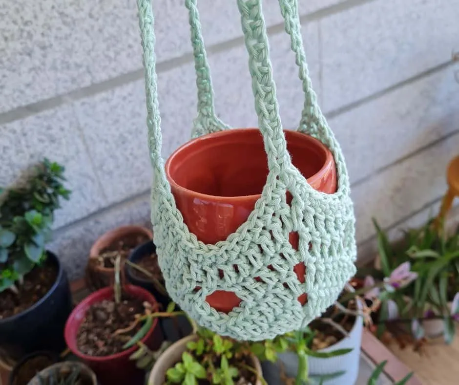 new plant hanger free pattern