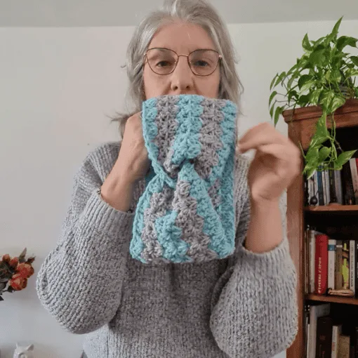 fast and textured crochet ear warmer pattern