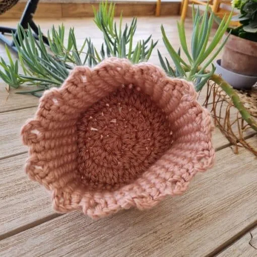post photo- charts (600X600) rosy basket free pattern