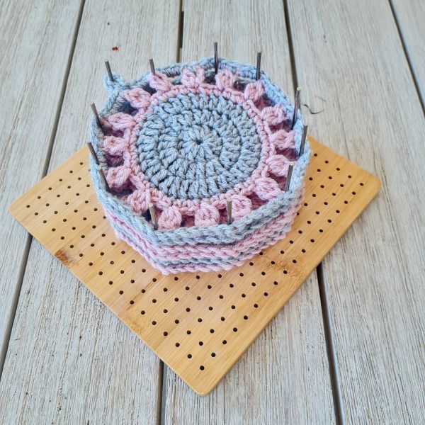 post photo- charts (600X600) free crochet bunting pattern - whirl