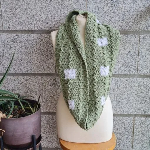 serpents whisper crochet scarf pattern