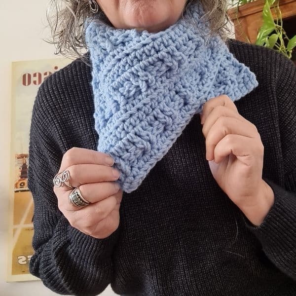 chunky bandana cowl crochet pattern