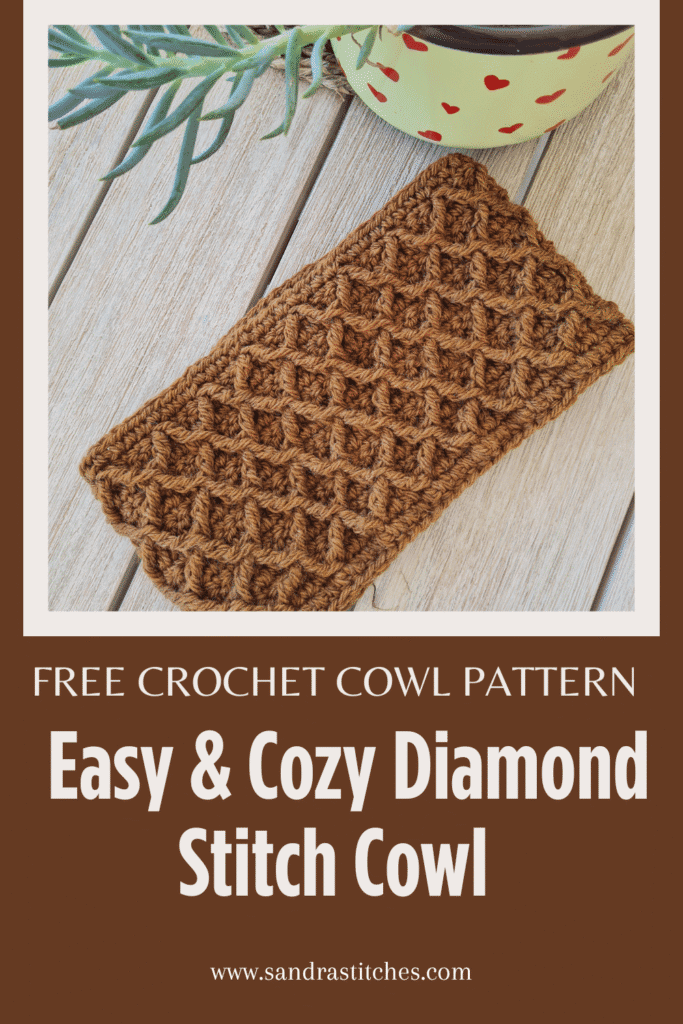 Easy & Cozy Diamond Stitch Cowl Free Pattern