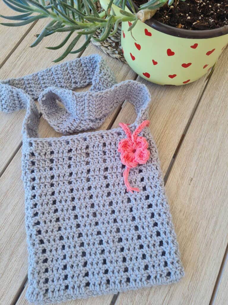 crochet bag with flower tutorial